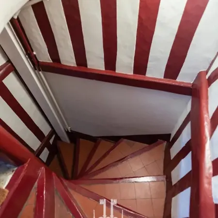 L'escalier D'h - Duplex 3 In The Center - Normand Charm - Family Apartment *